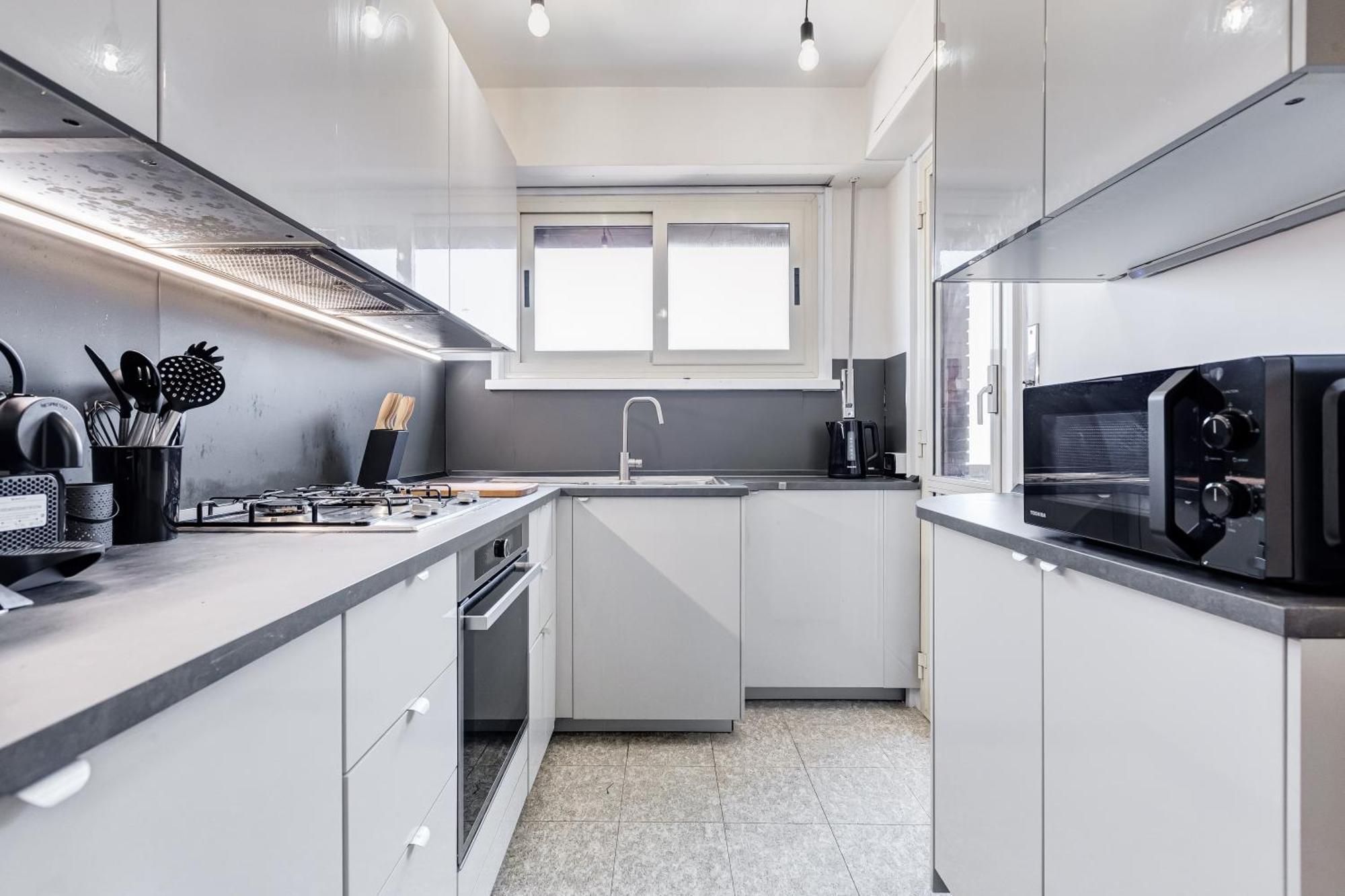 Apartment Moderno Sopra Metro A E Parco Degli Acquedotti *